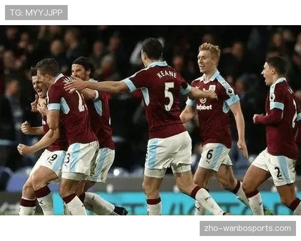 阿斯顿维拉迎战伯恩茅斯 两队为提升联赛排名展开激烈较量